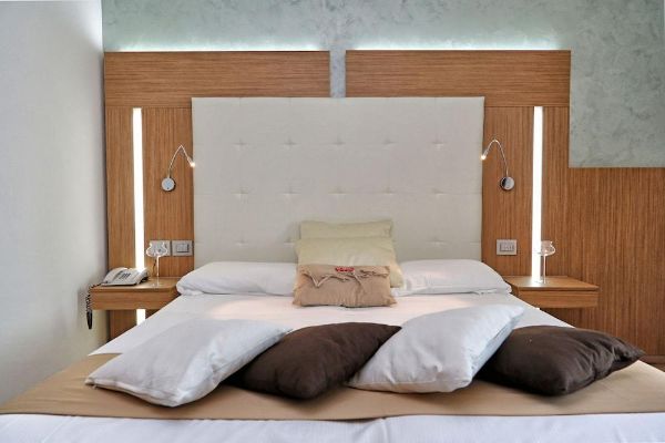 Hotel Kriss Internazionale (Bardolino)
